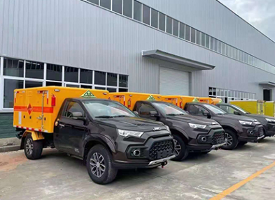 襄城凯龙爆破器材运输车生产厂家