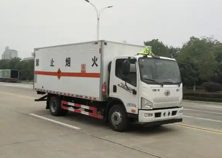 襄城爆破器材运输车可以上高速吗?