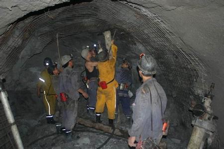 襄城工程爆破中的危险因素分析以及应对工程爆破危险的措施